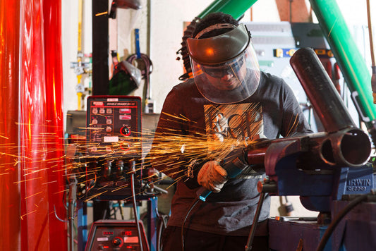 How To Become A Pipefitter And Start A Career?